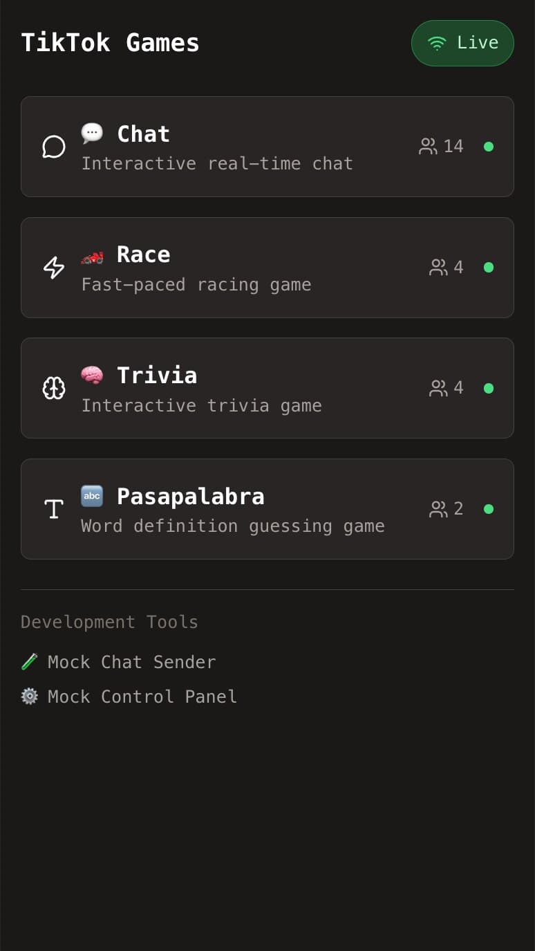 Game lobby listing Chat, Race, Trivia and Pasapalabra with live player counts
